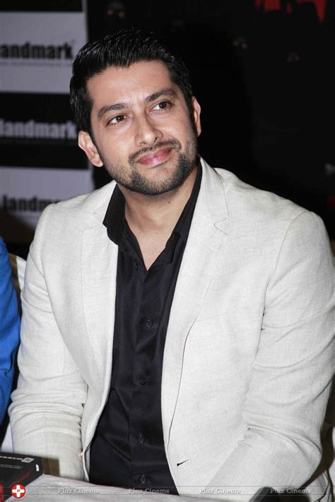 Aftab Shivdasani Age, Height, Weight, Wiki, Biography, Family,。